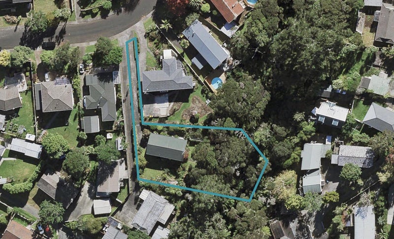 9 Cunliffe Place, Glenfield, Auckland - Carousel 1