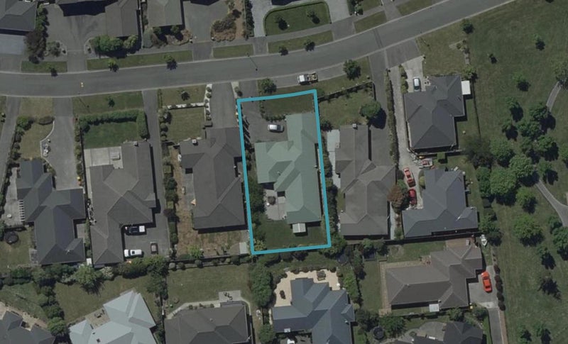 51 Coppinger Terrace, Aidanfield, Christchurch - Carousel 1