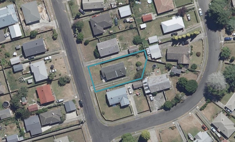 10 Sefton Crescent, Chartwell, Hamilton - Carousel 1