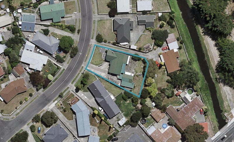 49 Exeter Crescent, Pirimai, Napier - Carousel 1