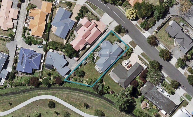 146 Avenue Road, Greenmeadows, Napier - Carousel 1