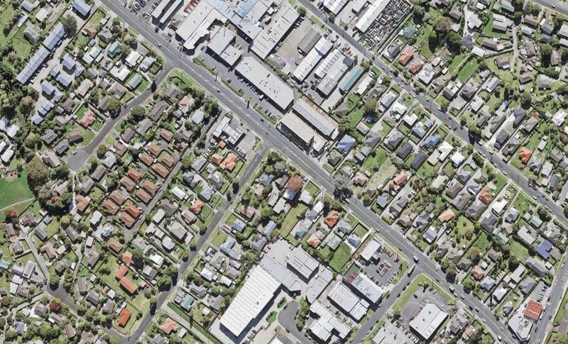 2/4052 Great North Road, Glen Eden, Auckland - Carousel 1
