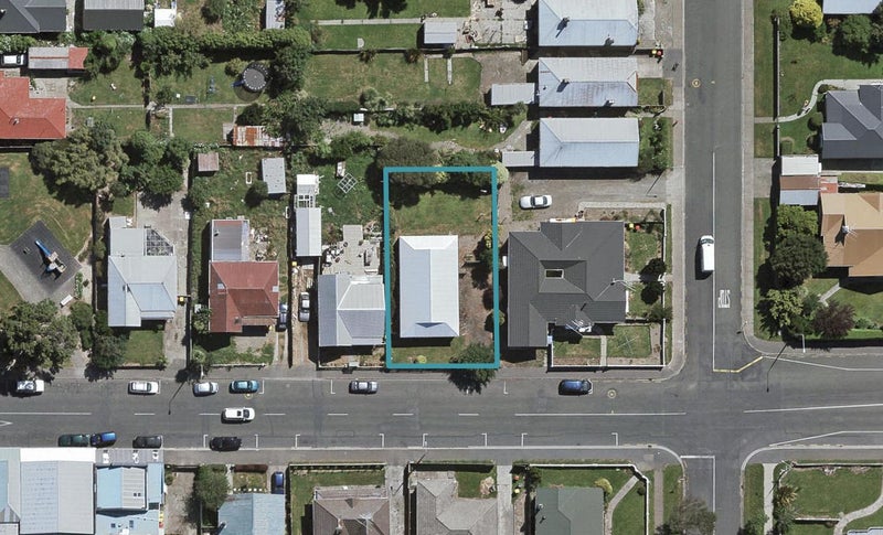 16 Centre Street, Strathern, Invercargill - Carousel 1