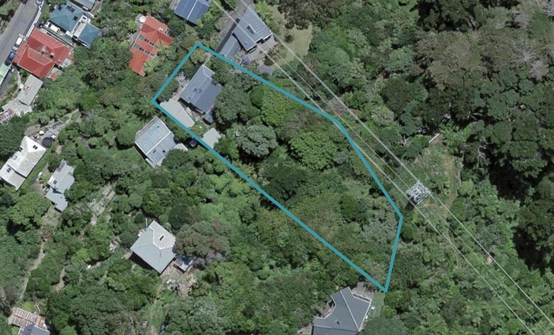 2A Haines Terrace, Aro Valley, Wellington - Carousel 1