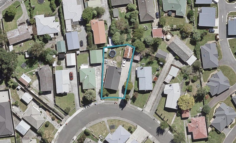 22 Mountbatten Grove, Clouston Park, Upper Hutt - Carousel 1