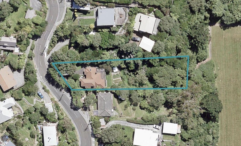 126 Miromiro Road, Normandale, Lower Hutt - Carousel 1