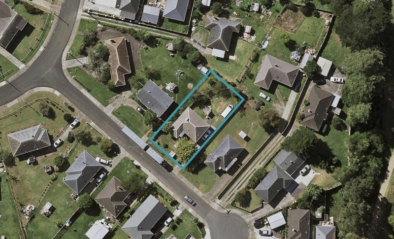 6 Raleigh Place, Otara, Auckland - Carousel 1