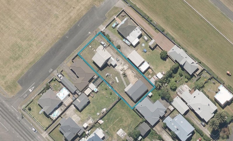 1 Anson Street, Gonville, Whanganui - Carousel 1