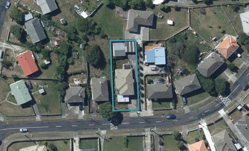 32 Hukatai Street, Elsdon, Porirua - Carousel 1