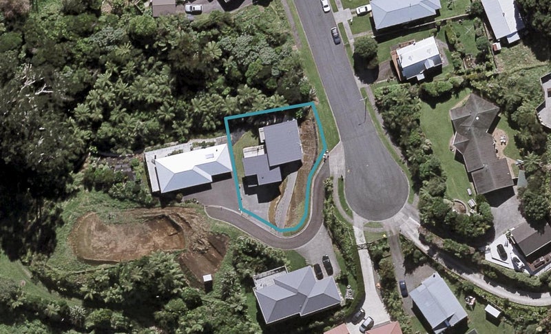 36 Hobart Drive, Spotswood, New Plymouth - Carousel 1