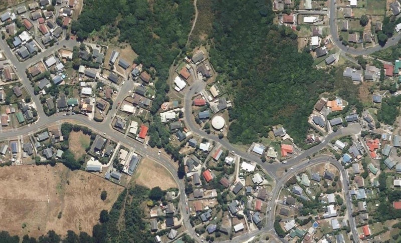 12 Tuna Terrace, Titahi Bay, Porirua - Carousel 1