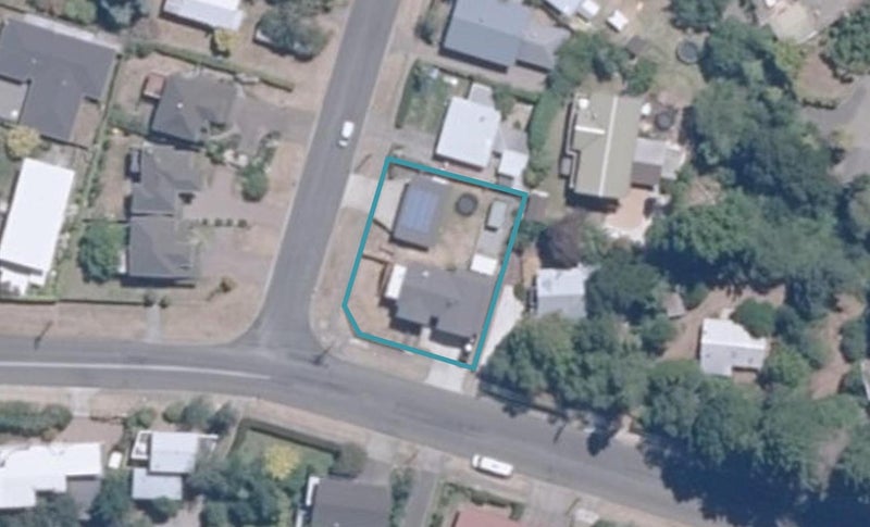 32 Hawai Street, Two Mile Bay, Taupo - Carousel 1