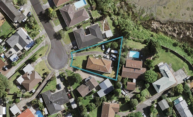 9 The Spinney, Pahurehure, Papakura - Carousel 1