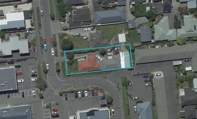 8 Newnham Terrace, Upper Riccarton, Christchurch - Carousel 1