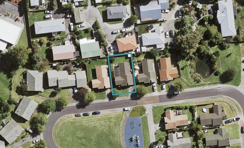 37 Blueridge Close, Sunnyvale, Auckland - Carousel 1