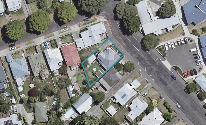 10 Jull Street, Napier South, Napier - Carousel 1