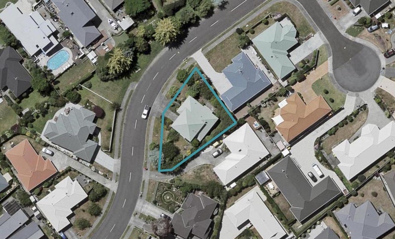 102 Cedar Drive, Paraparaumu Beach, Paraparaumu - Carousel 1
