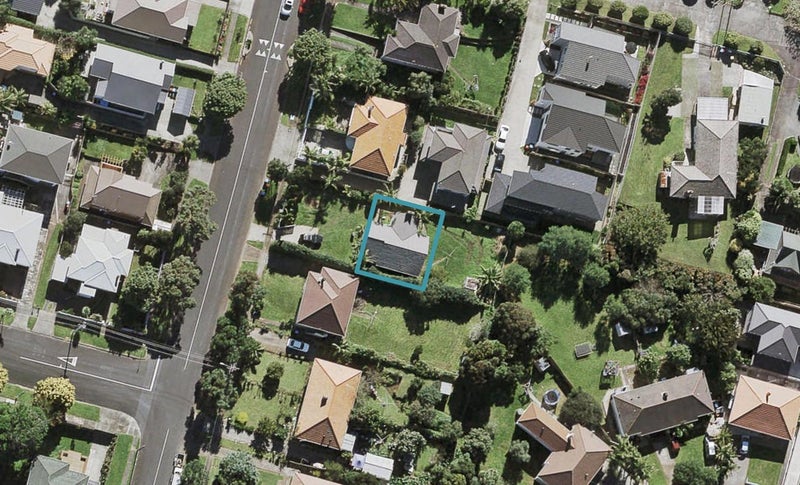 103B Parau Street, Mount Roskill, Auckland - Carousel 1