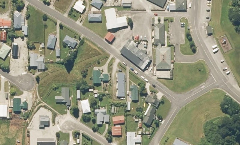 3/6 Pauareka Road, Haast, Haast - Carousel 1