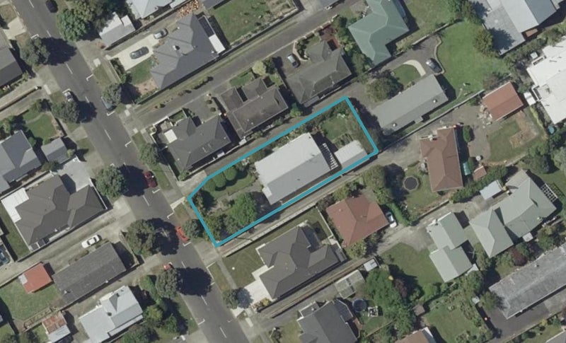 105 Linton Street, West End, Palmerston North - Carousel 1