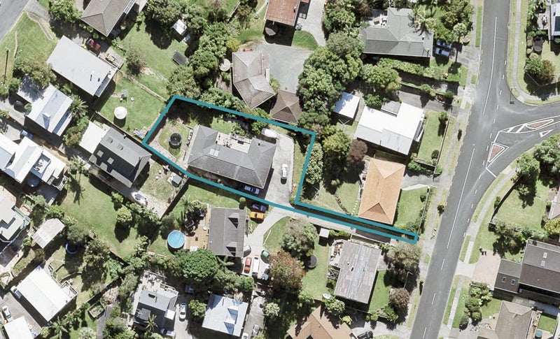 19 Polkinghorne Drive, Manly, Whangaparaoa - Carousel 1