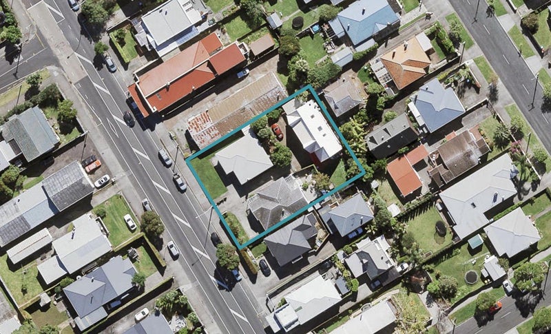 171A Point Chevalier Road, Point Chevalier, Auckland - Carousel 1