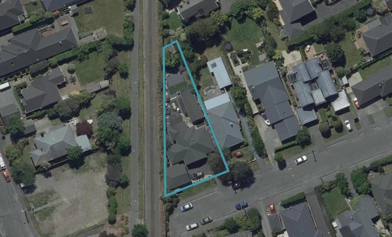 12 Lloyd Street, Strowan, Christchurch - Carousel 1