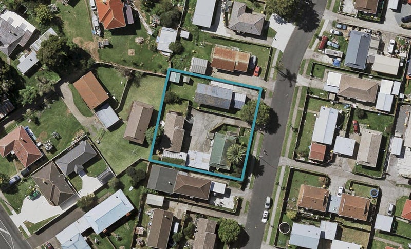 3/10 Coombe Avenue, Otara, Auckland - Carousel 1