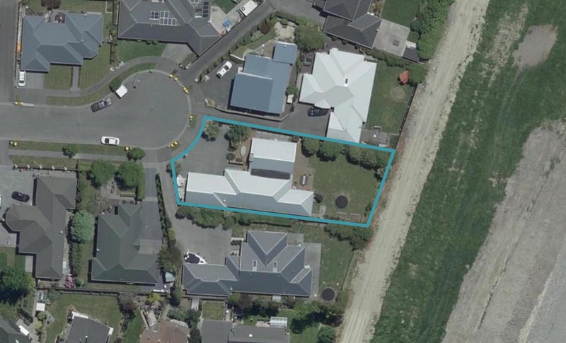 26 Harrys Way, Redwood, Christchurch - Carousel 1