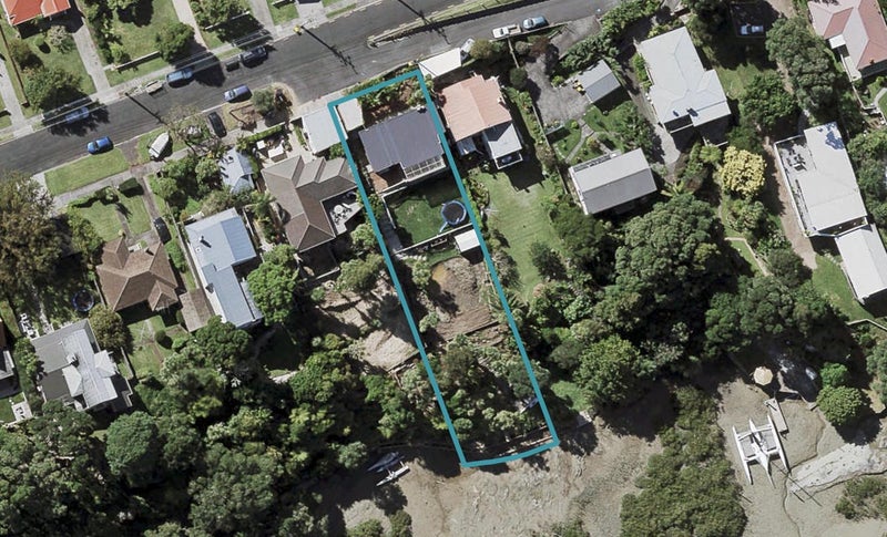 57 Ngataringa Road, Devonport, Auckland - Carousel 1