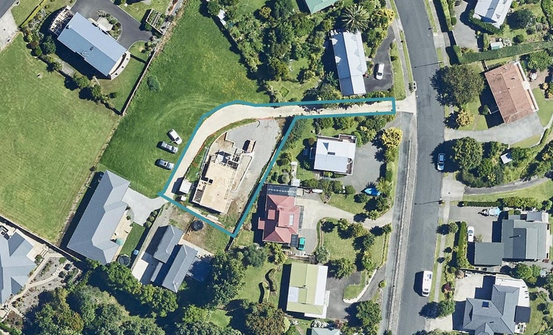 8A Tinopai Drive, Omokoroa, Omokoroa - Carousel 1