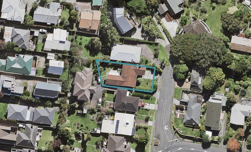 22 Speedy Crescent, Hillcrest, Auckland - Carousel 1