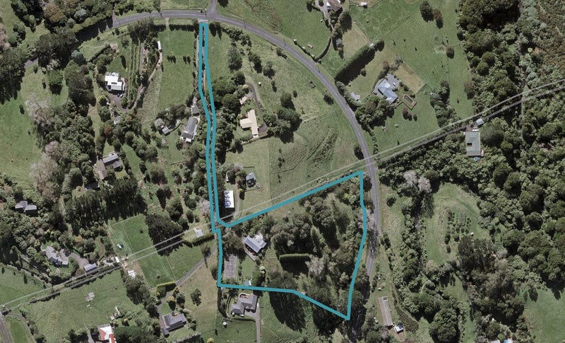 48C Ridgewood Drive, Ridgewood, New Plymouth - Carousel 1