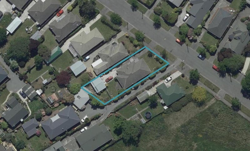 16 Colwyn Street, Bryndwr, Christchurch - Carousel 1