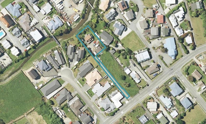 283 Waikawa Road, Waikawa, Picton - Carousel 1