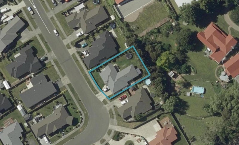 70 Geneva Terrace, Kelvin Grove, Palmerston North - Carousel 1