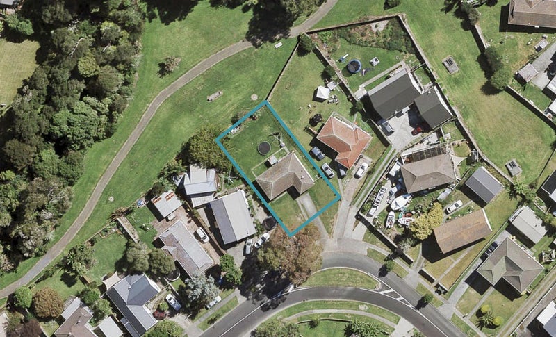86 Urlich Drive, Ranui, Auckland - Carousel 1