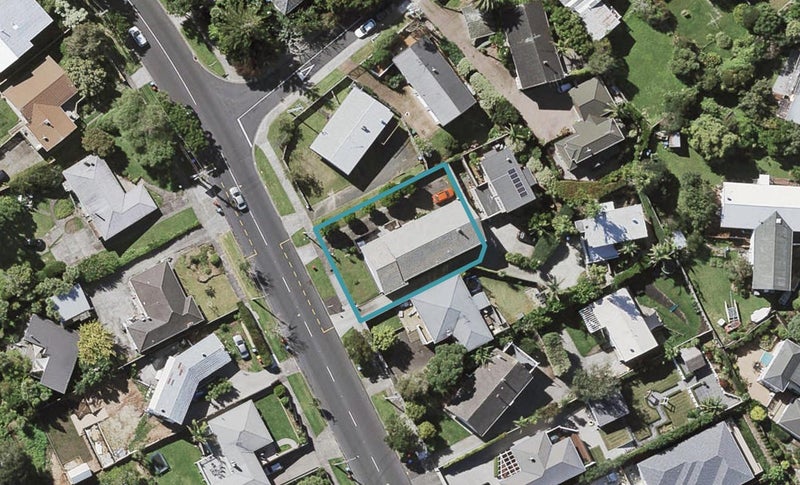 12 Apirana Avenue, Glen Innes, Auckland - Carousel 1