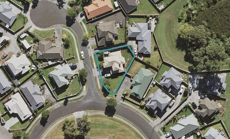 1 Parkstone Place, Favona, Auckland - Carousel 1