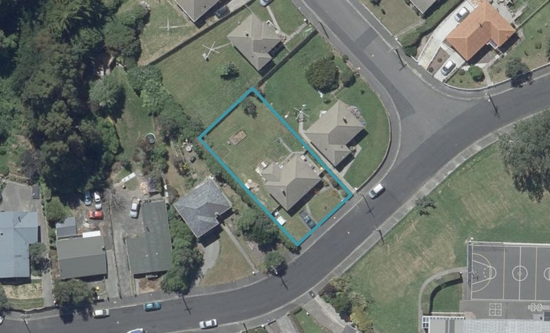 12 Tensing Street, Liberton, Dunedin - Carousel 1