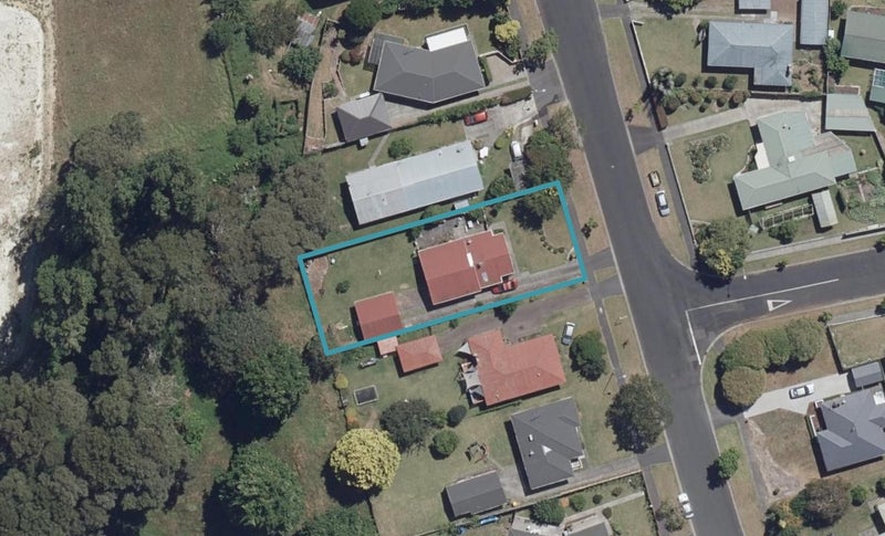 48 Flynn Road, Hillcrest, Hamilton - Carousel 1