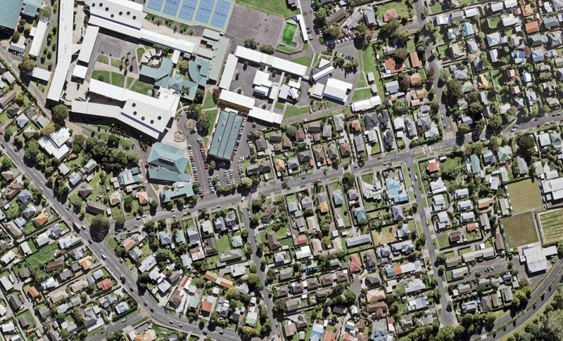 41 Victor Street, Avondale, Auckland - Carousel 1