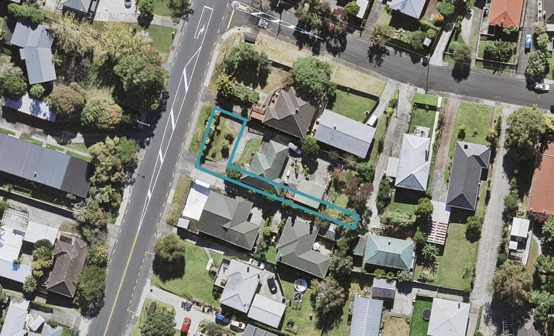 7/163 Edmonton Road, Te Atatu South, Auckland - Carousel 1