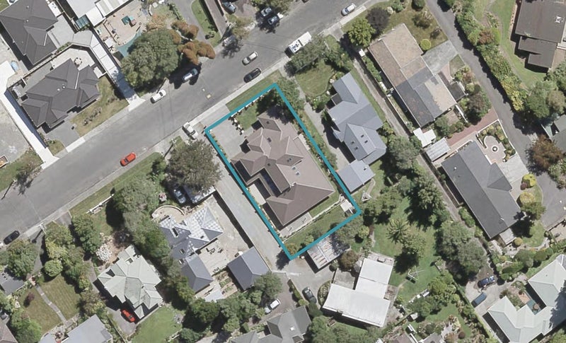 20 Marlborough Street, Silverstream, Upper Hutt - Carousel 1