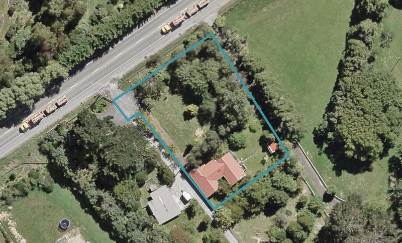 452 Main Road North, Timberlea, Upper Hutt - Carousel 1