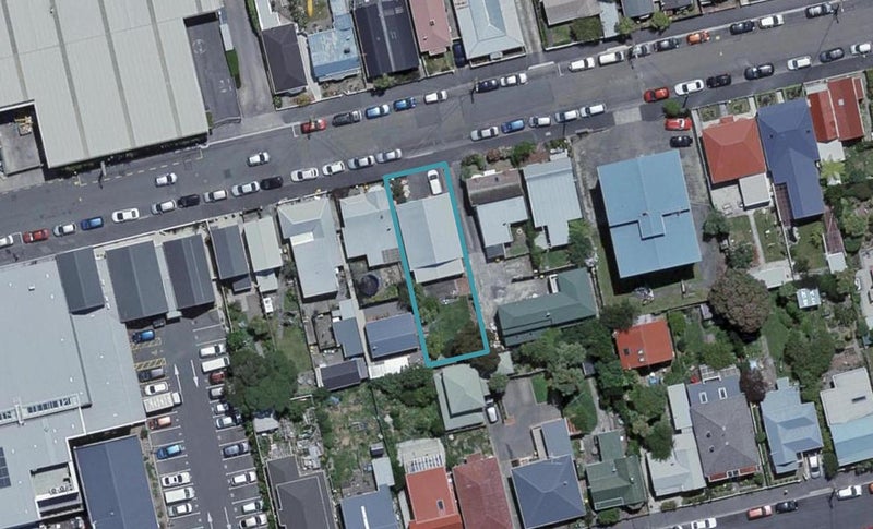 20 Normanby Street, Newtown, Wellington - Carousel 1
