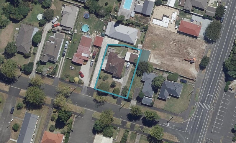 2 Au2 Johnson Street, DINSDALE, HAMILTON - Carousel 1