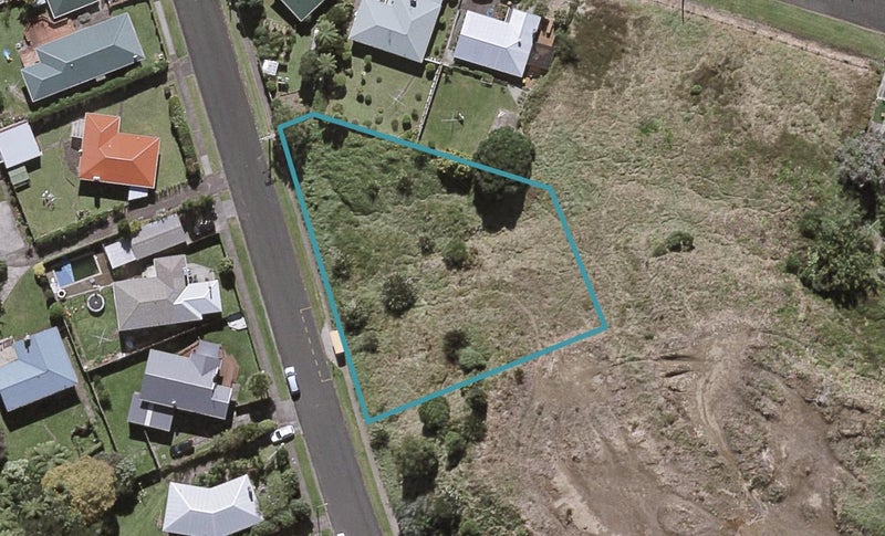 35 Oranga Street, Marfell, New Plymouth - Carousel 1