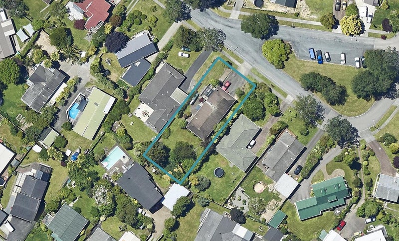 21 Waitawa Place, Lynmore, Rotorua - Carousel 1