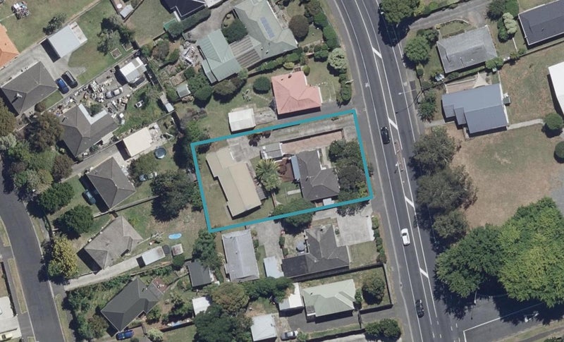 405B Peachgrove Road, Fairfield, Hamilton - Carousel 1
